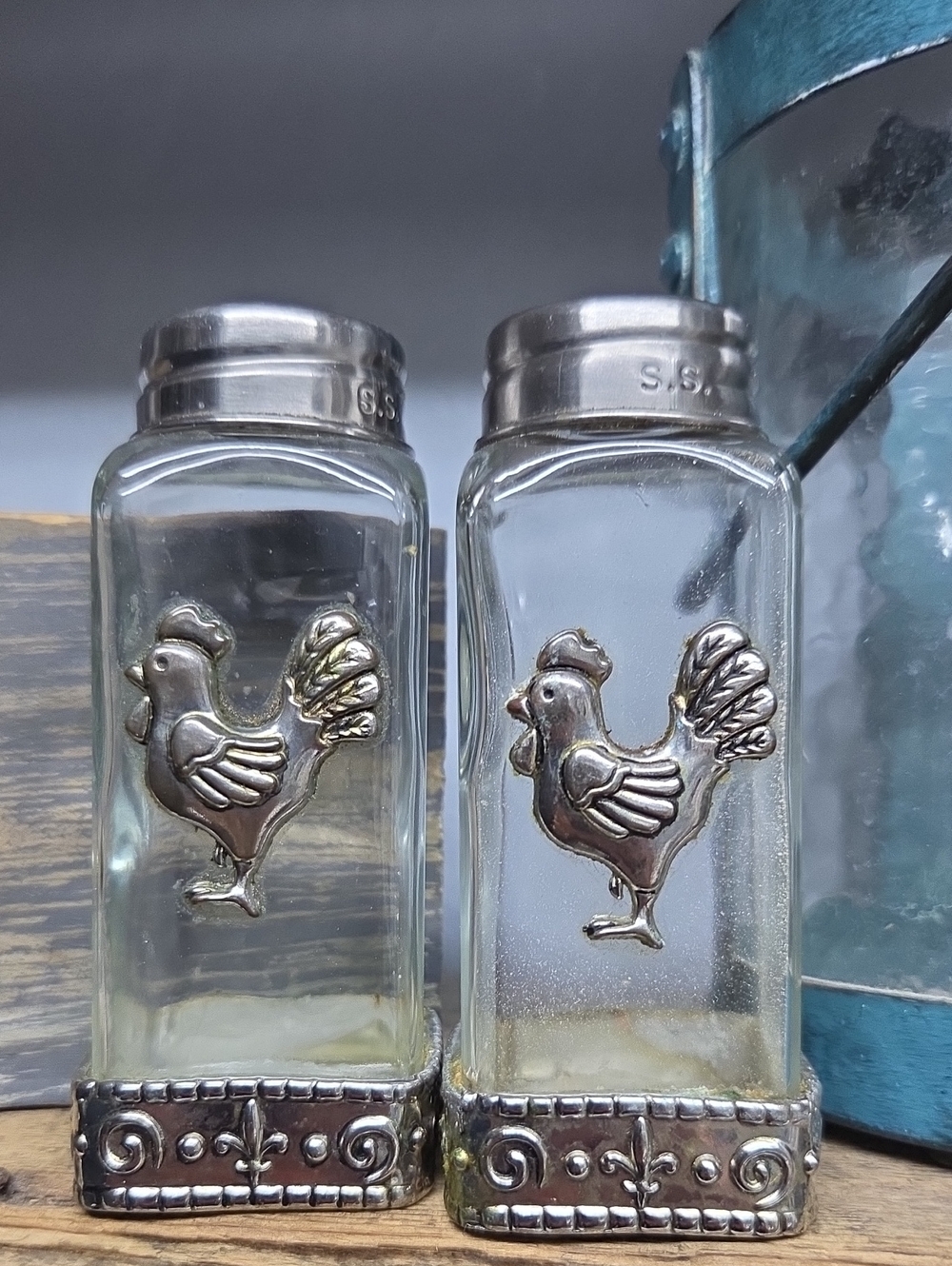 Vintage Ganz Salt And Pepper Shakers